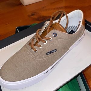 Tommy Hilfiger men’s shoes